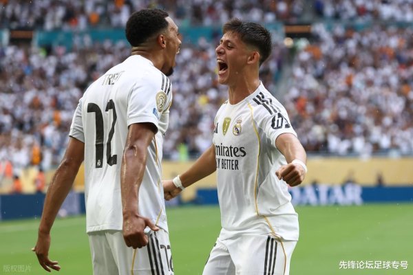 Câu lạc bộ World Cup đã đạt đến một nút quan trọng ở tứ kết. Danh tiếng và chiến thắng của Chelsea nên được phanh. Real Madrid và Arsenal đã bắt đầu chế độ mặc cả!