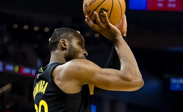 Thị trường miễn phí NBA bước vào giai đoạn quan trọng và các Chiến binh Golden State đang phải đối mặt với một lựa chọn sắp xảy ra